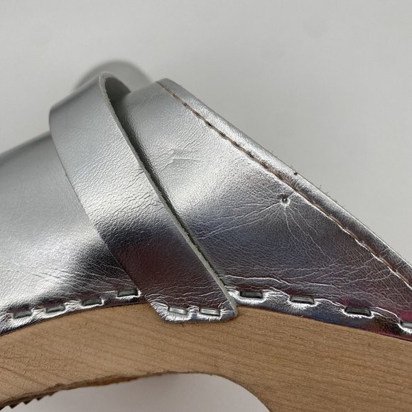 Lotta From Stockholm Silver Leather Clogs - Picture 5 of 12